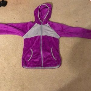 I am selling a free country light weight coat